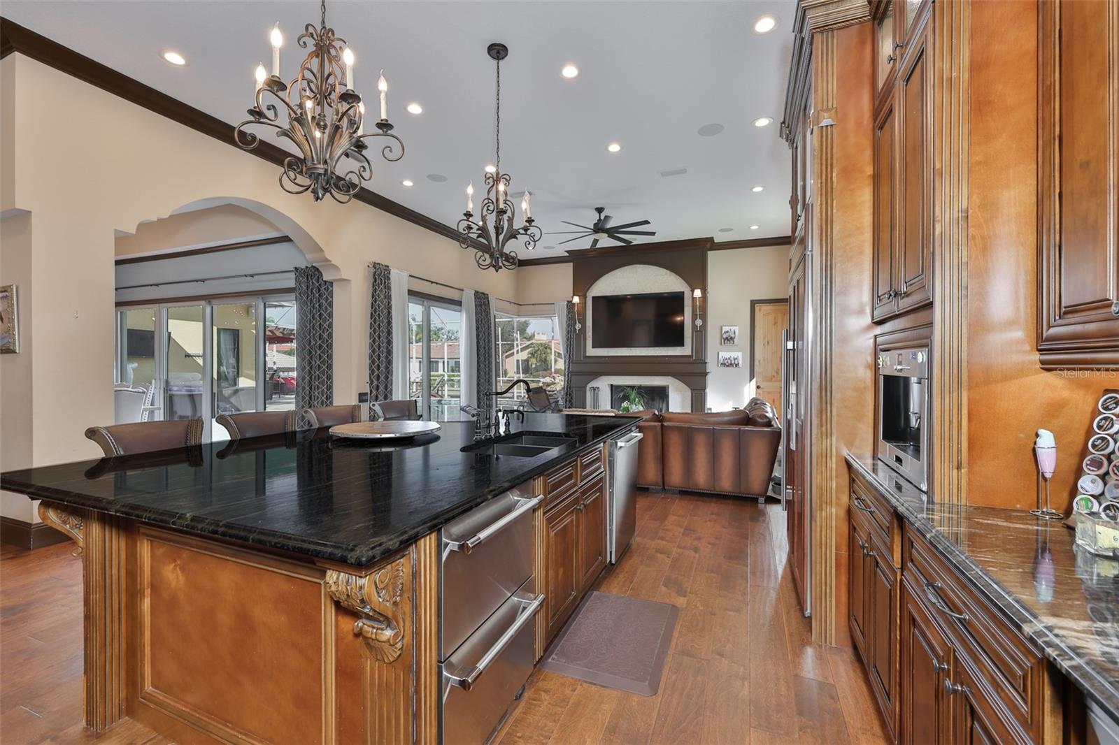 9805 COMPASS POINT WAY