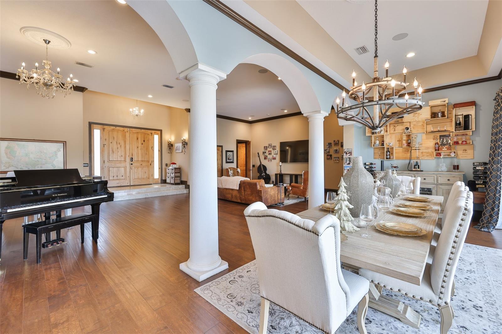 9805 COMPASS POINT WAY