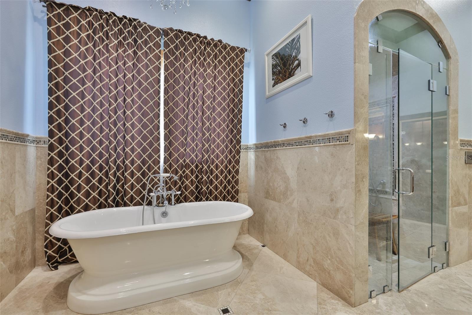 9805 COMPASS POINT WAY