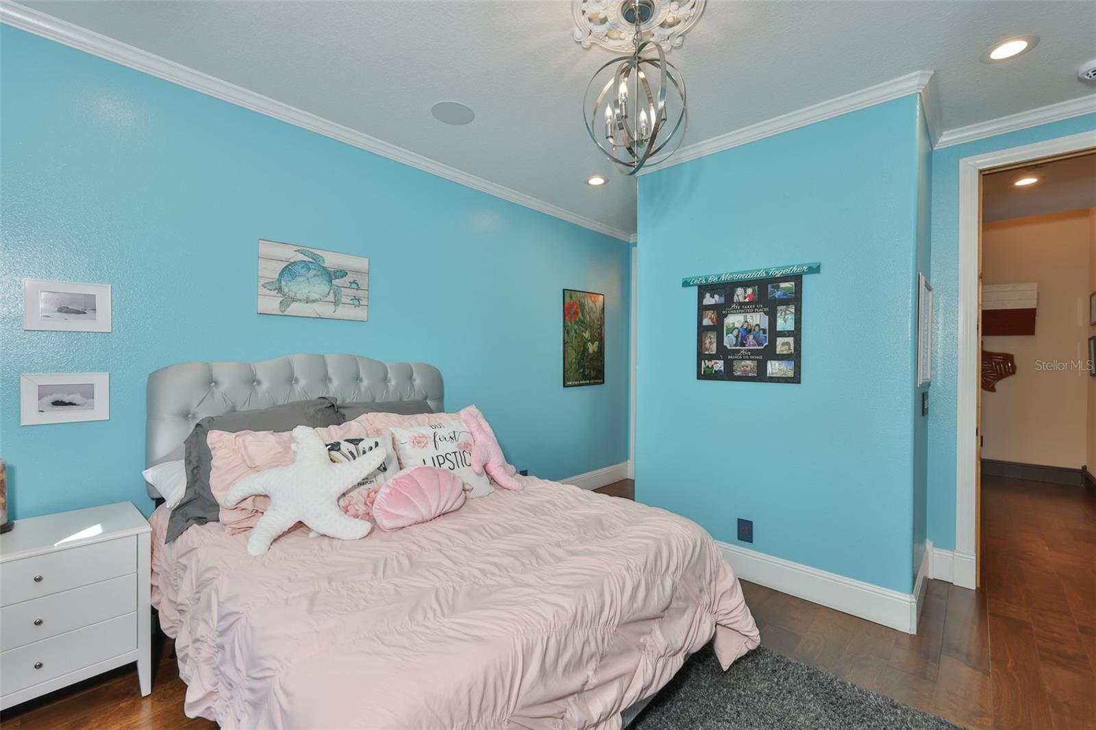 9805 COMPASS POINT WAY