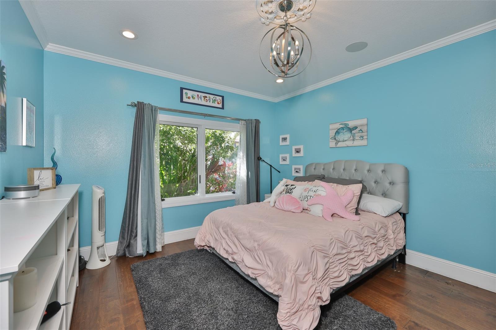 9805 COMPASS POINT WAY