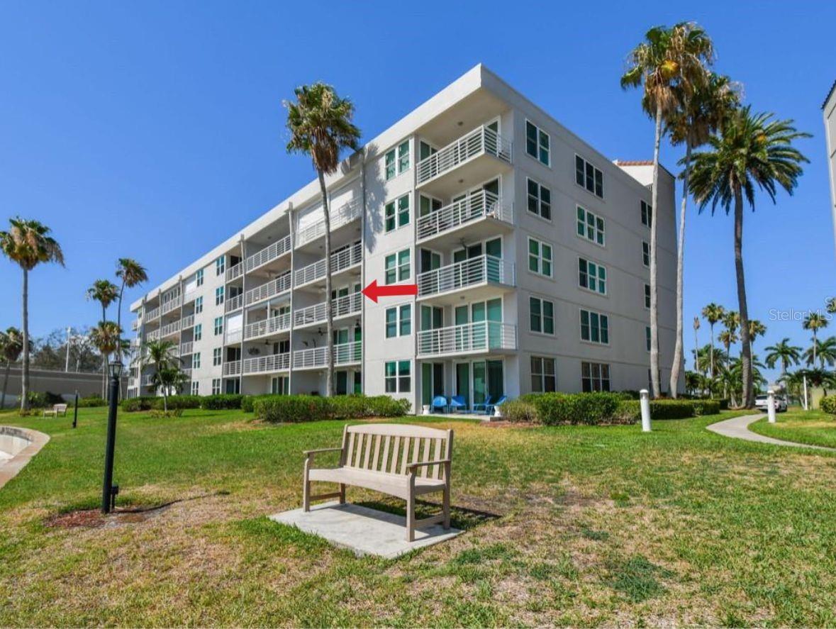 5701 BAHIA DEL MAR CIR #302