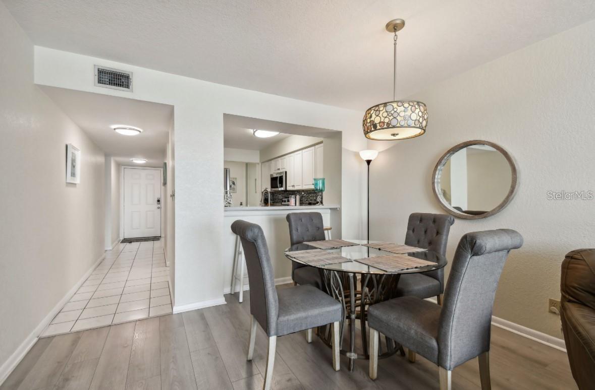 5701 BAHIA DEL MAR CIR #302