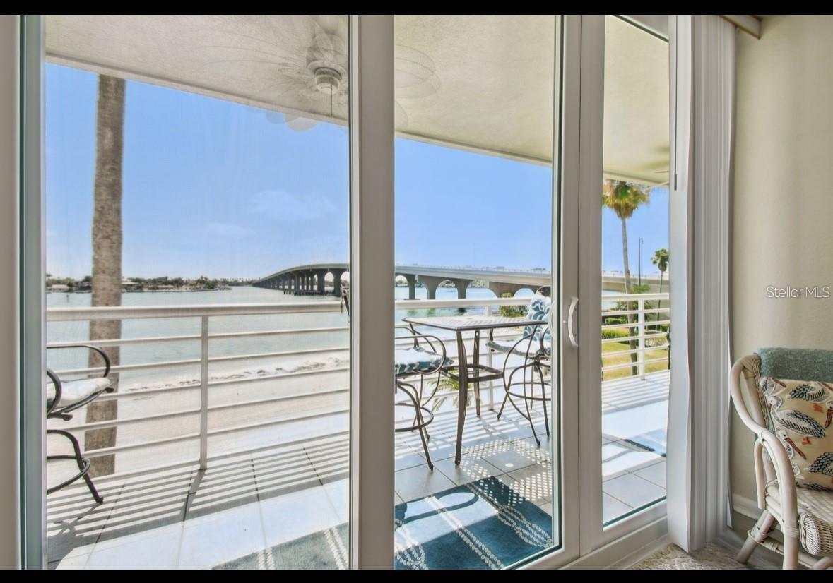 5701 BAHIA DEL MAR CIR #302