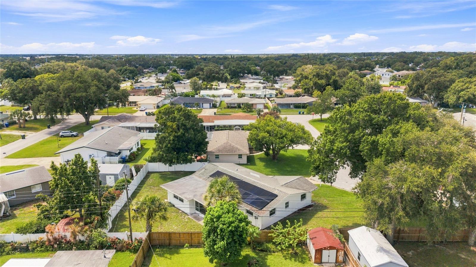 1773 LONDON LN