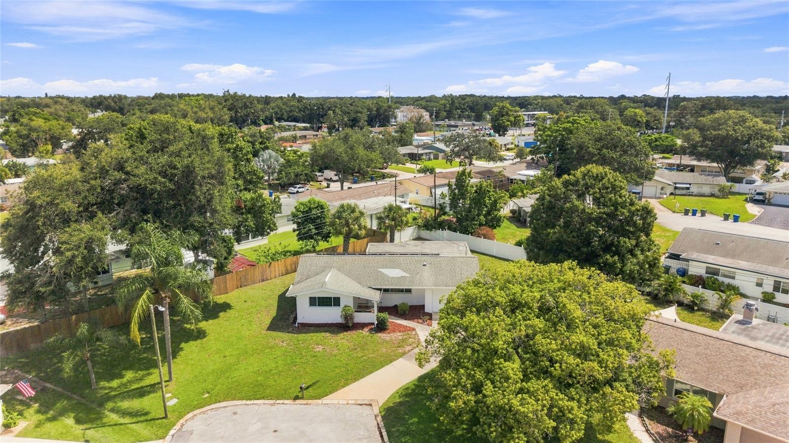 1773 LONDON LN