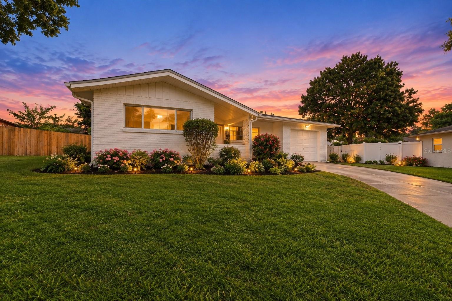 1773 LONDON LN