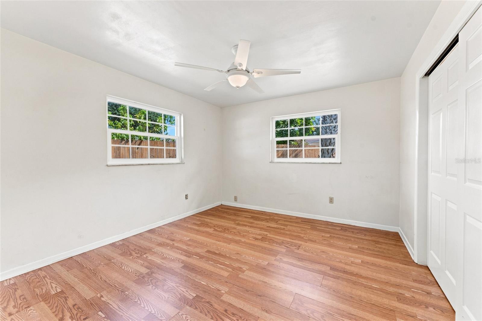 1773 LONDON LN