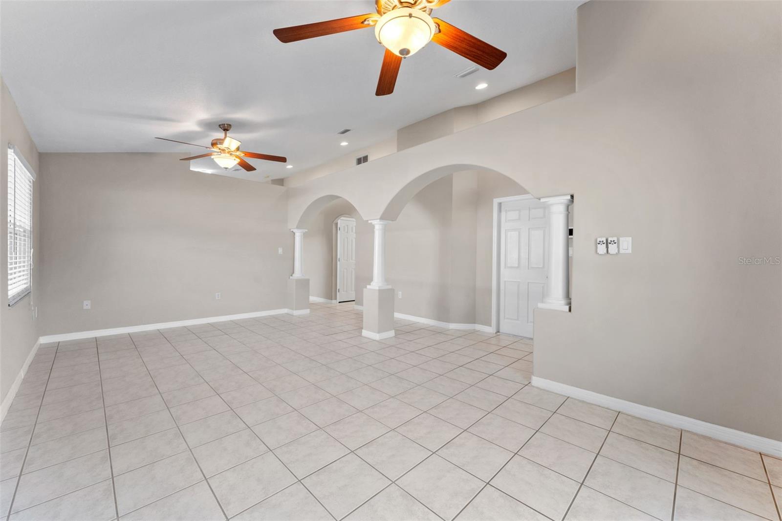 3313 W MARCUM ST