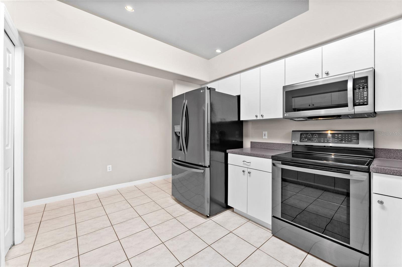 3313 W MARCUM ST