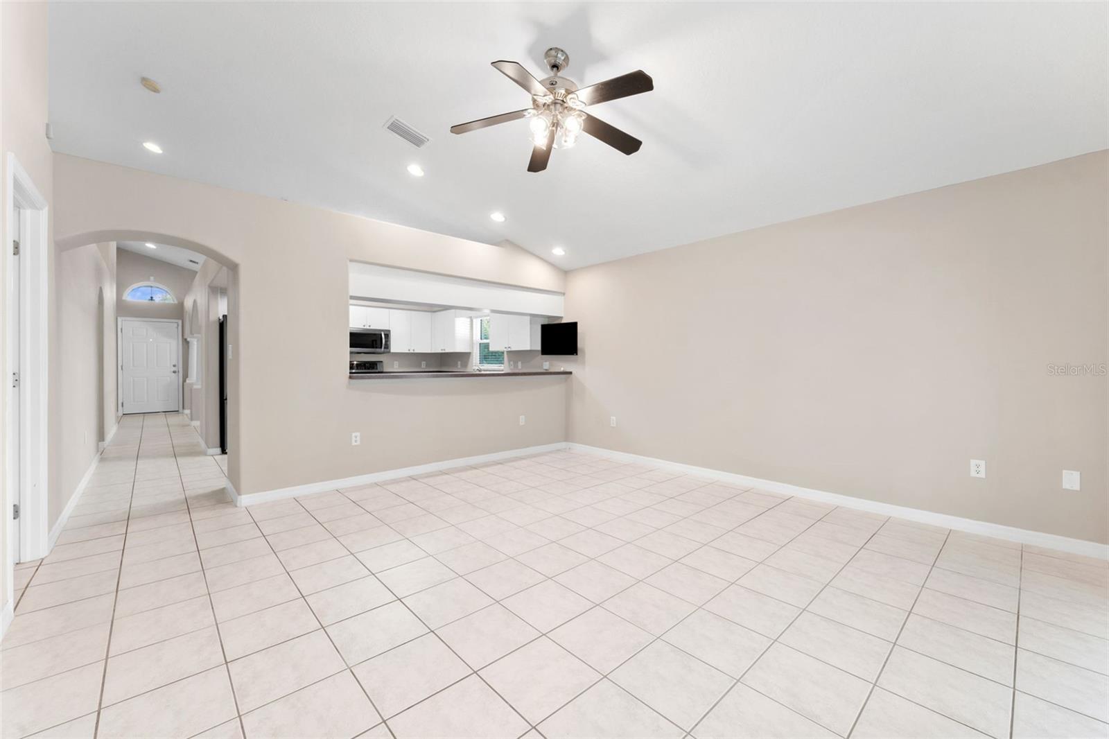 3313 W MARCUM ST
