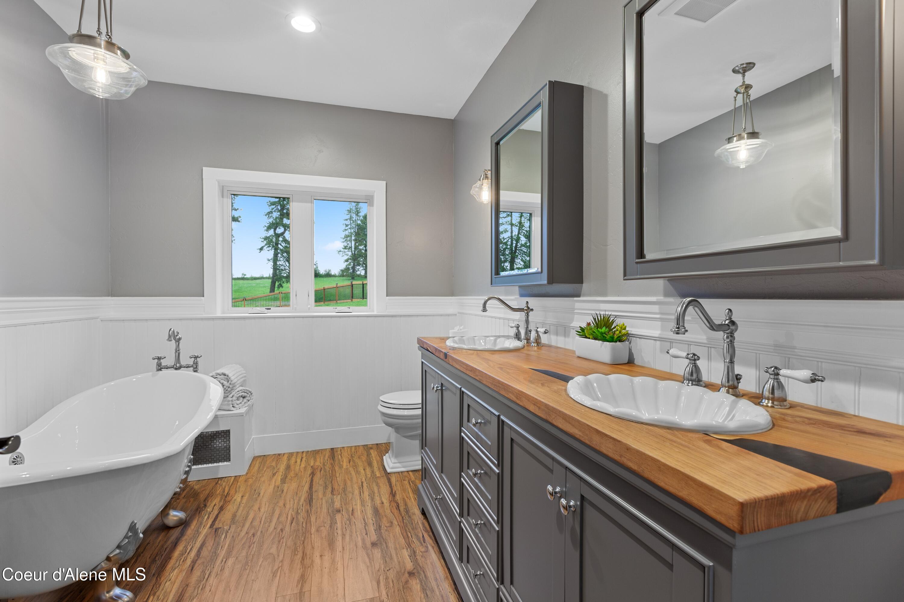 337 Coon Creek Rd