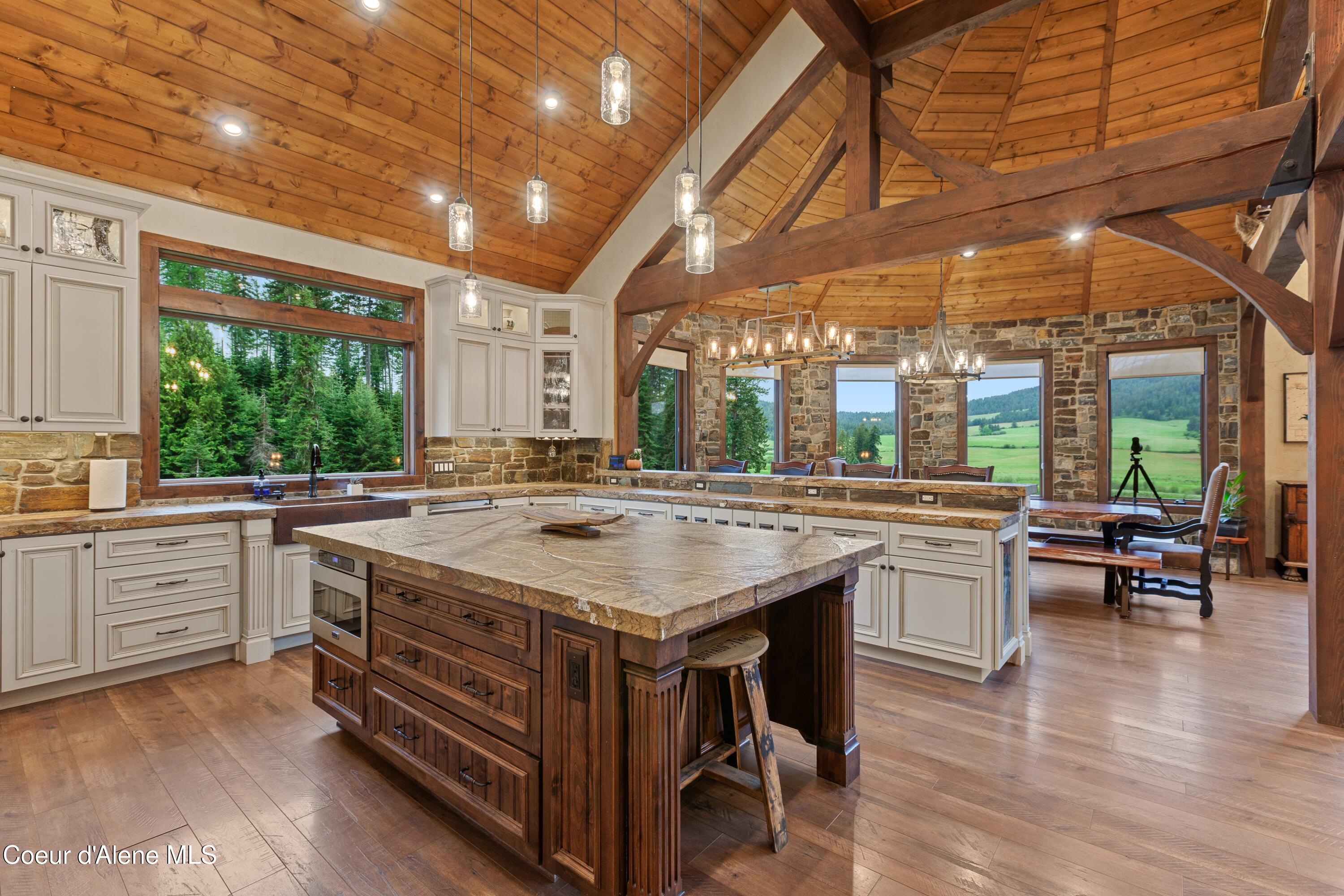 337 Coon Creek Rd