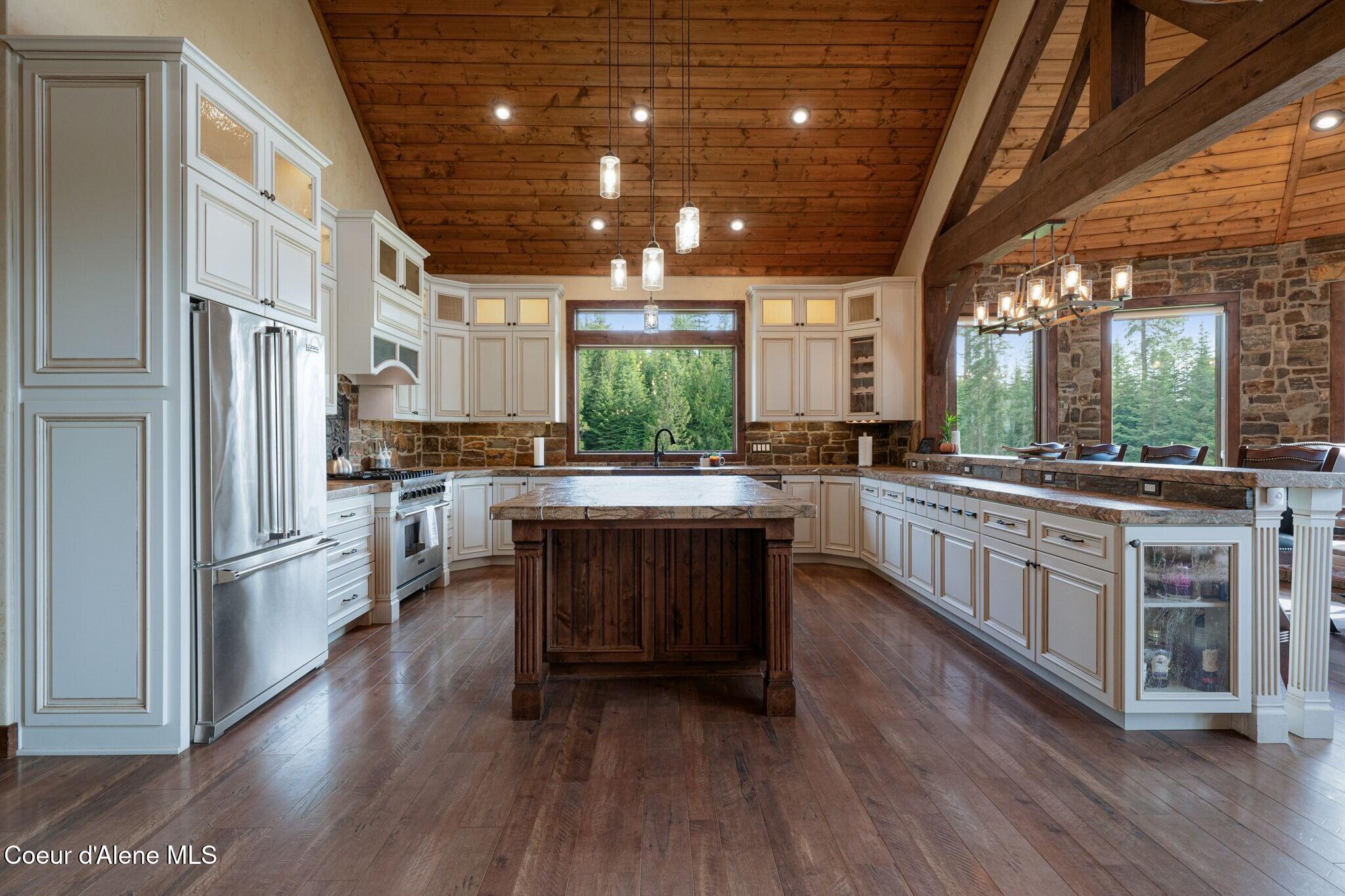 337 Coon Creek Rd