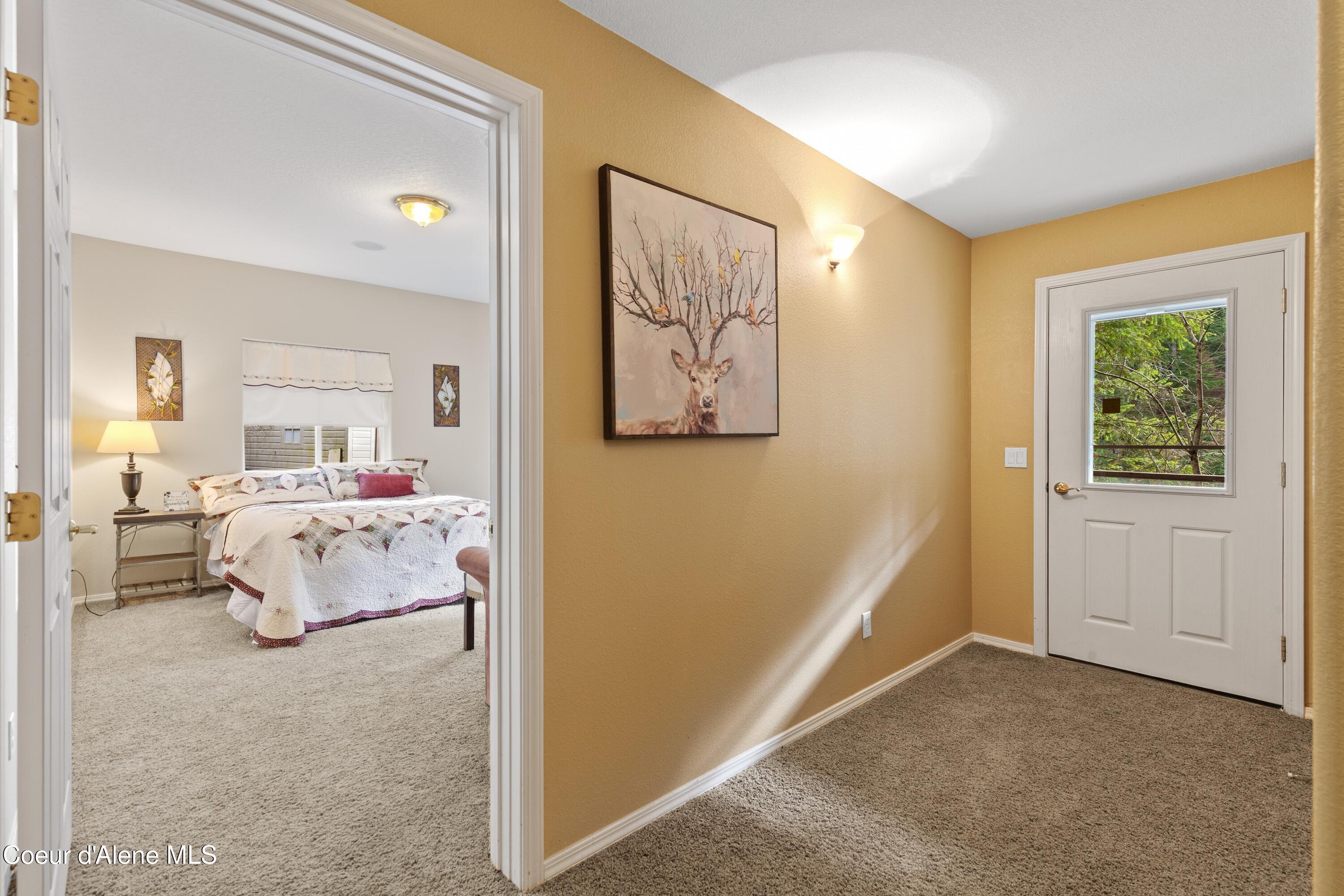 8677 N Rhapsody Ln