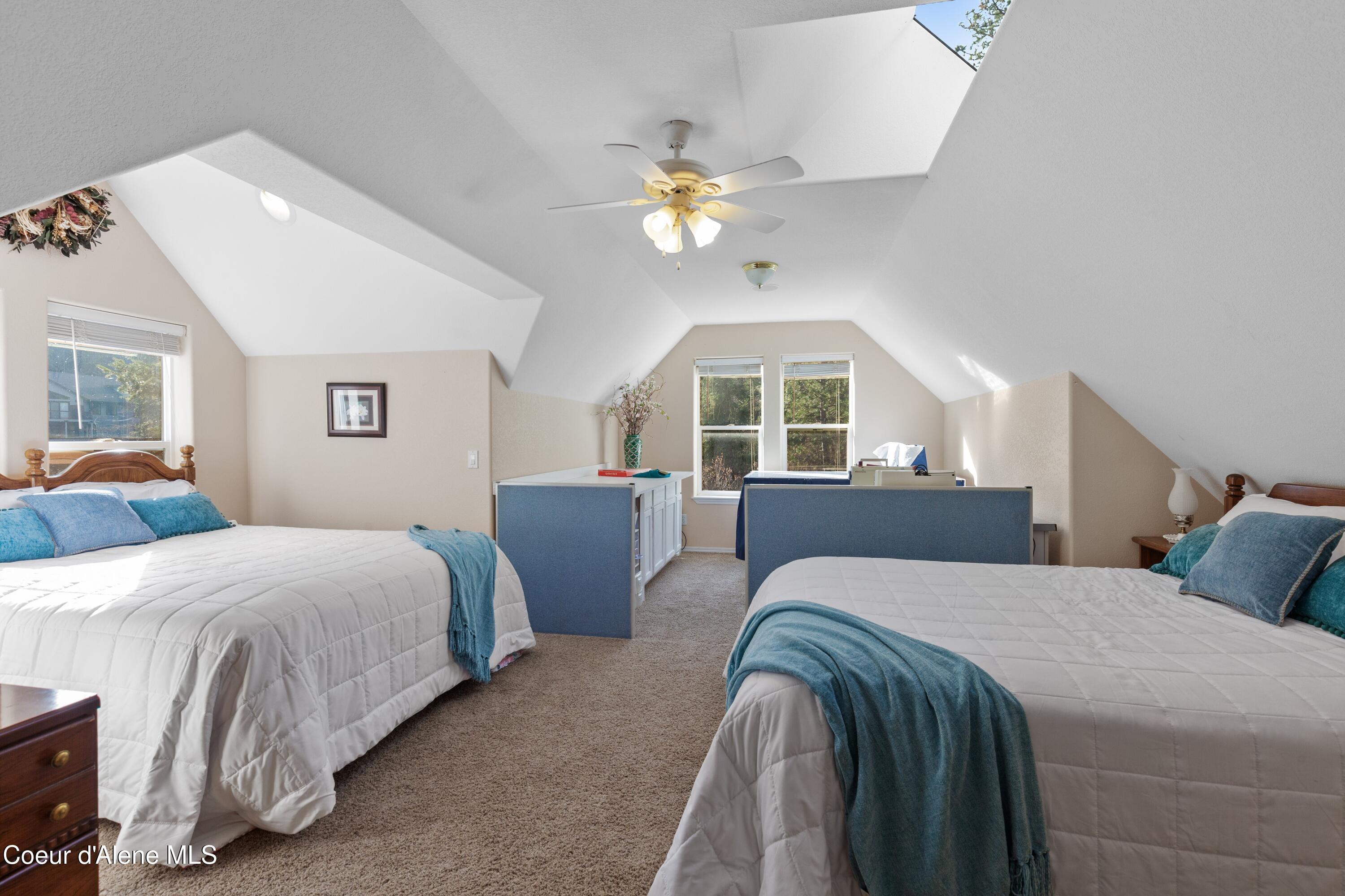 8677 N Rhapsody Ln