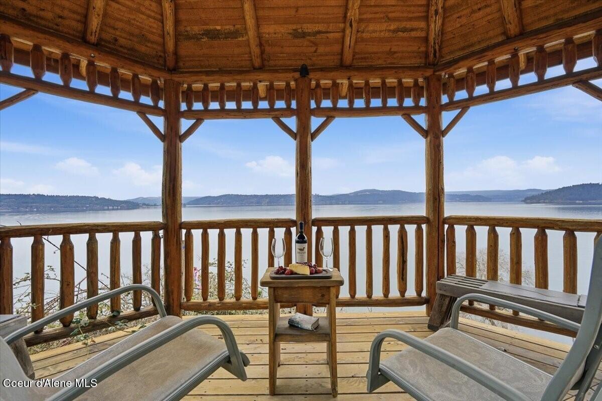 2395 S Silver Beach Rd, Coeur d'Alene
