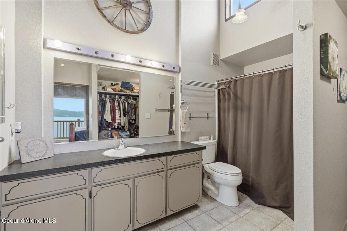 2395 S Silver Beach Road, Coeur d'Alene