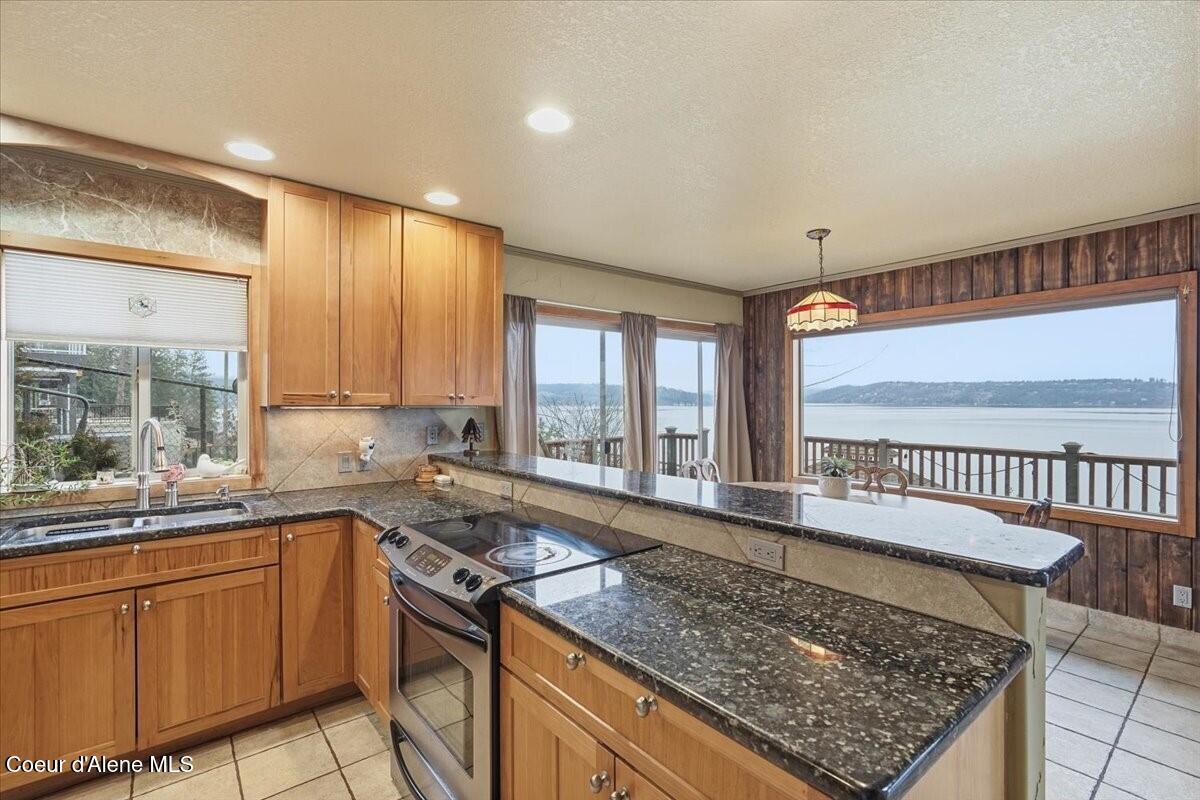 2395 S Silver Beach Road, Coeur d'Alene