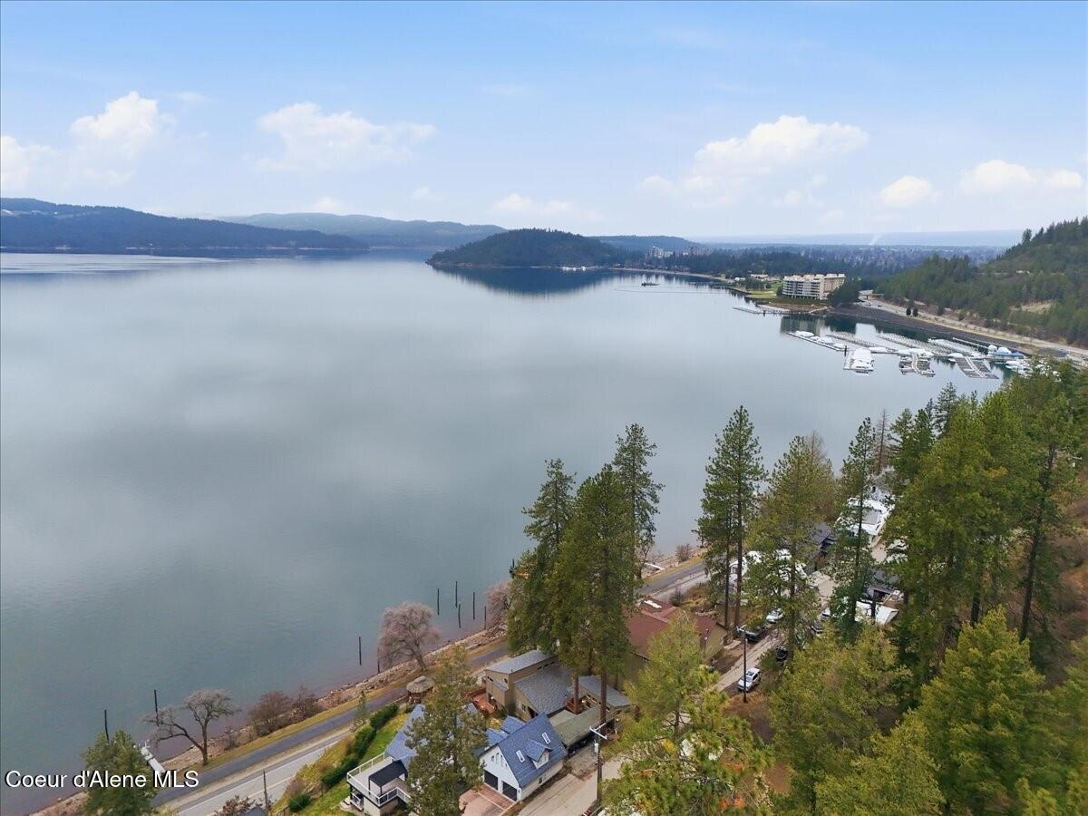 2395 S Silver Beach Road, Coeur d'Alene
