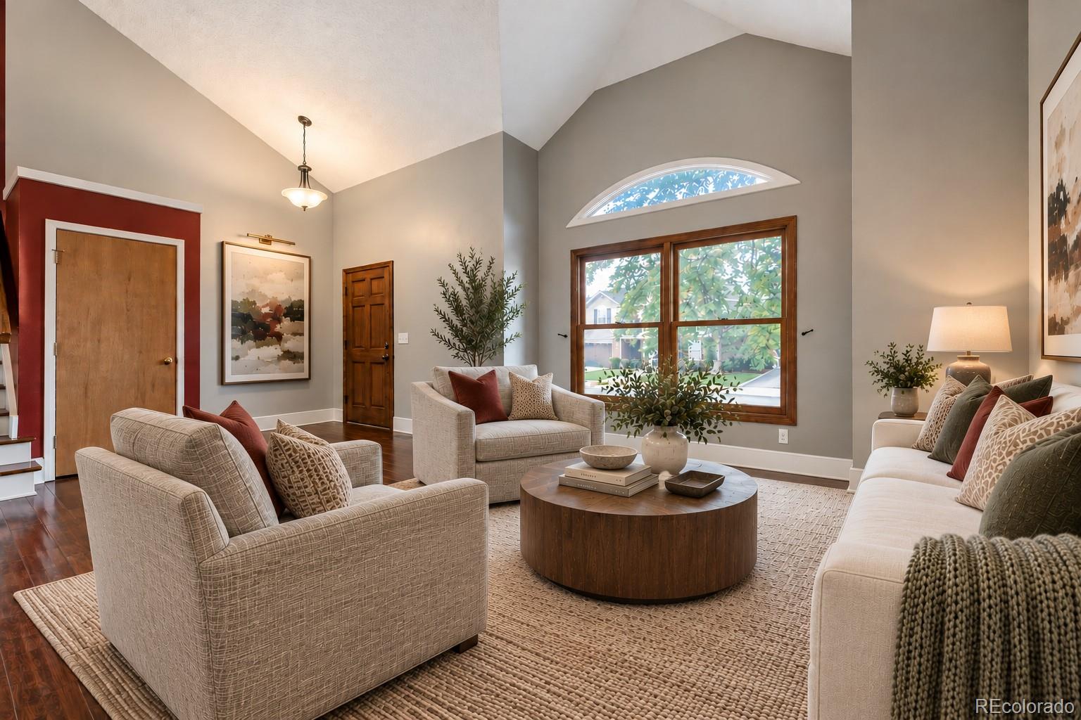 10525 Hobbit Lane
