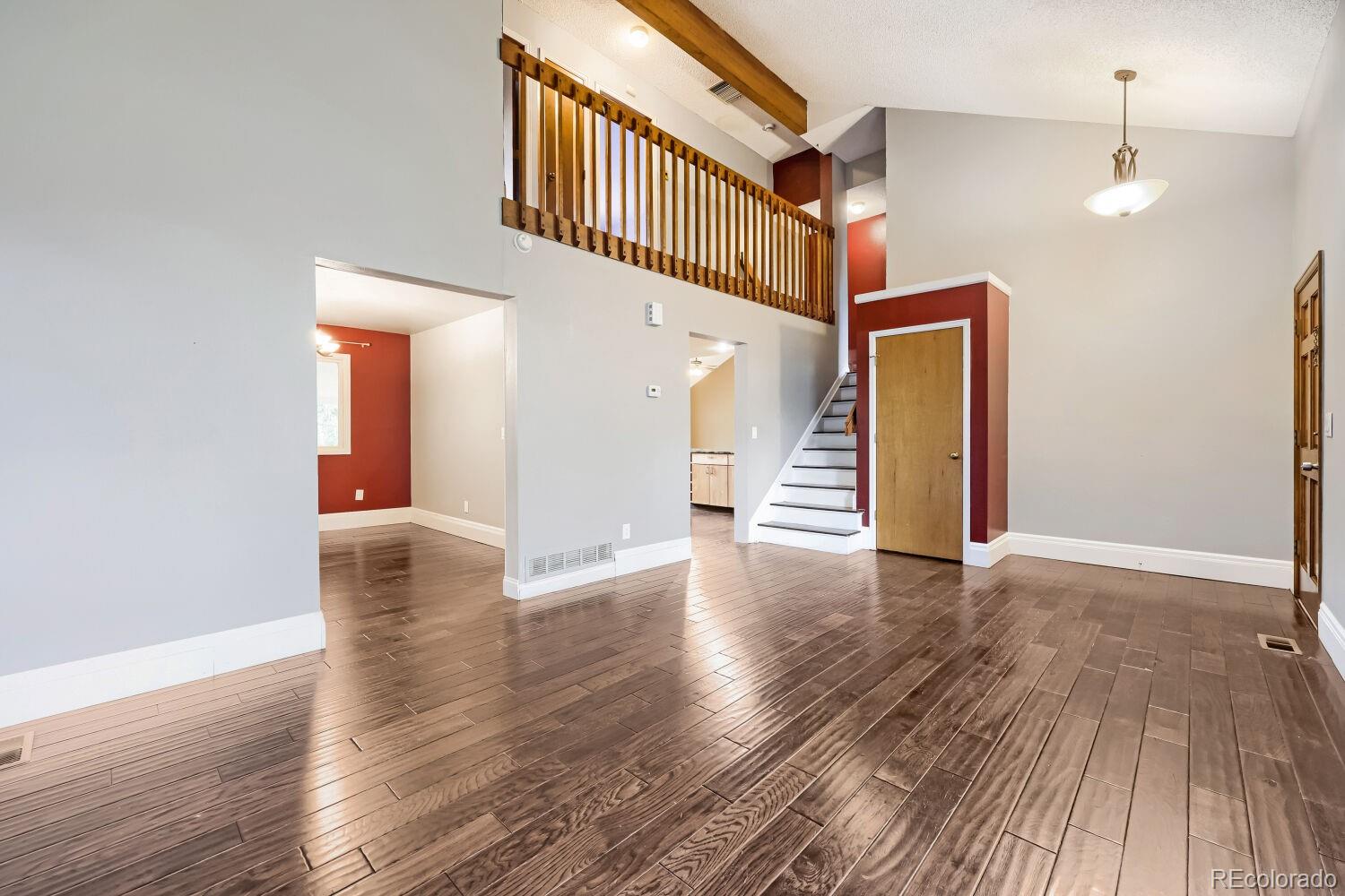 10525 Hobbit Lane