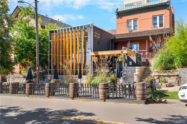 3258 Bryant Street