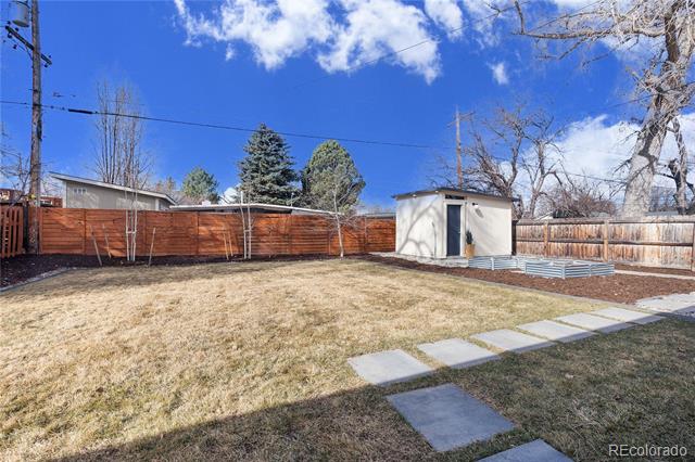 1309 S Elm Street