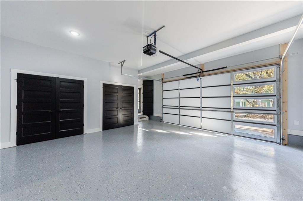 676 S Grand Avenue NW