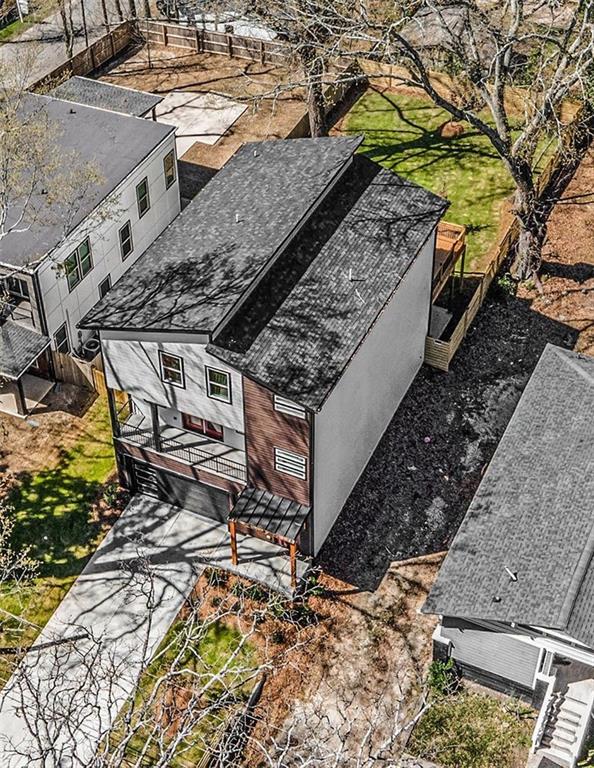 676 S Grand Avenue NW