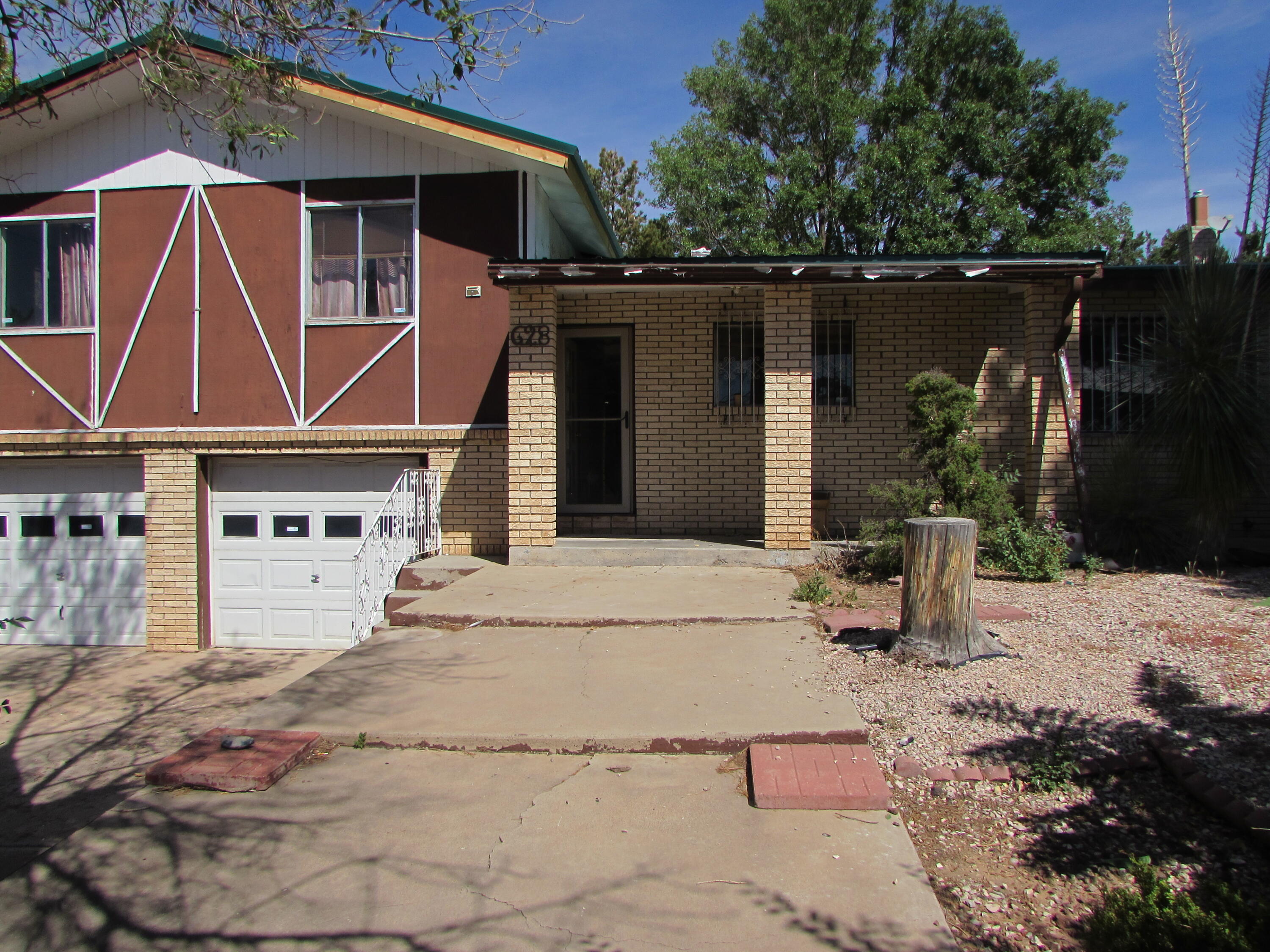 628 FLAGSTAFF Avenue