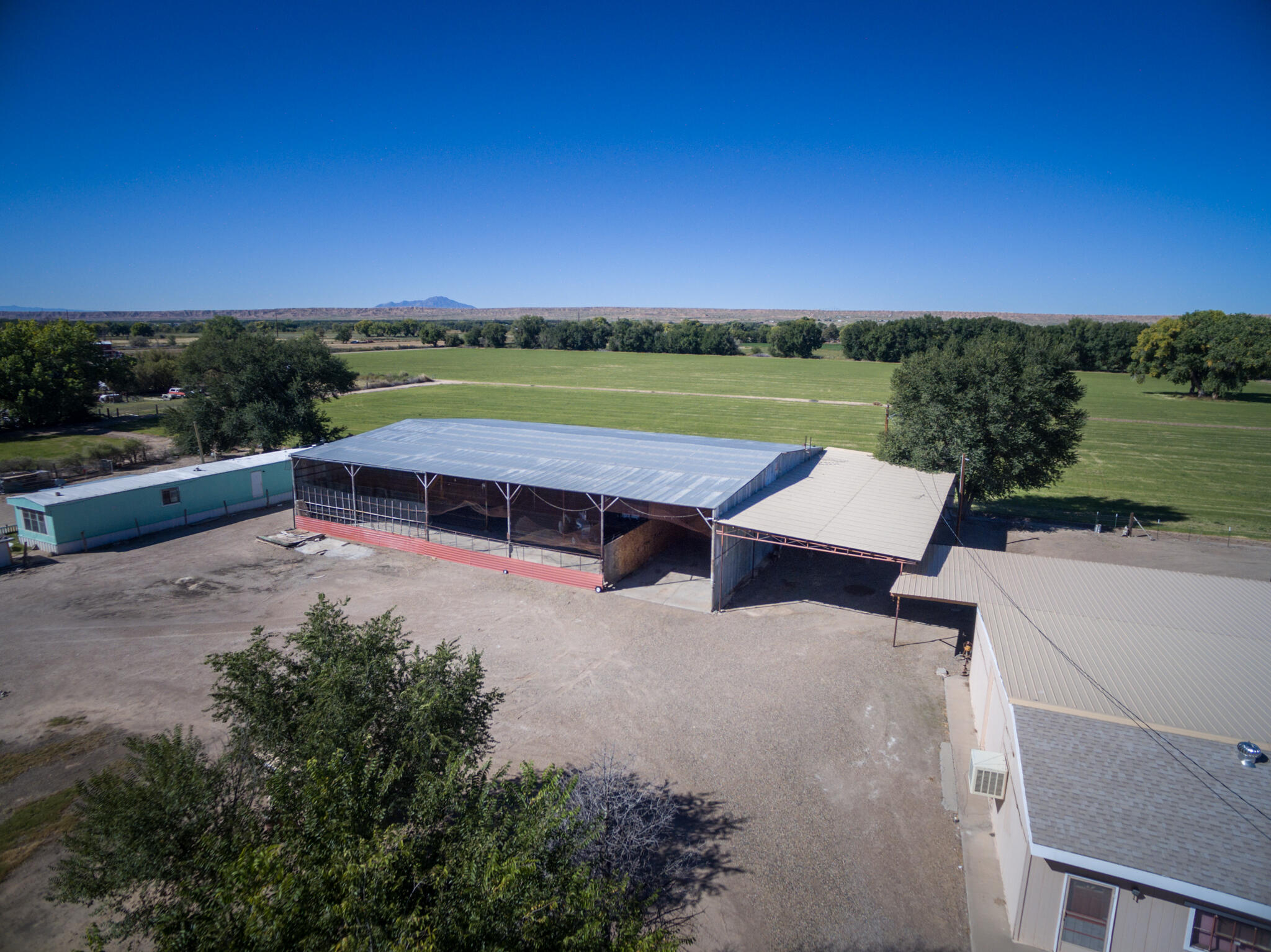 478 JARALES Road