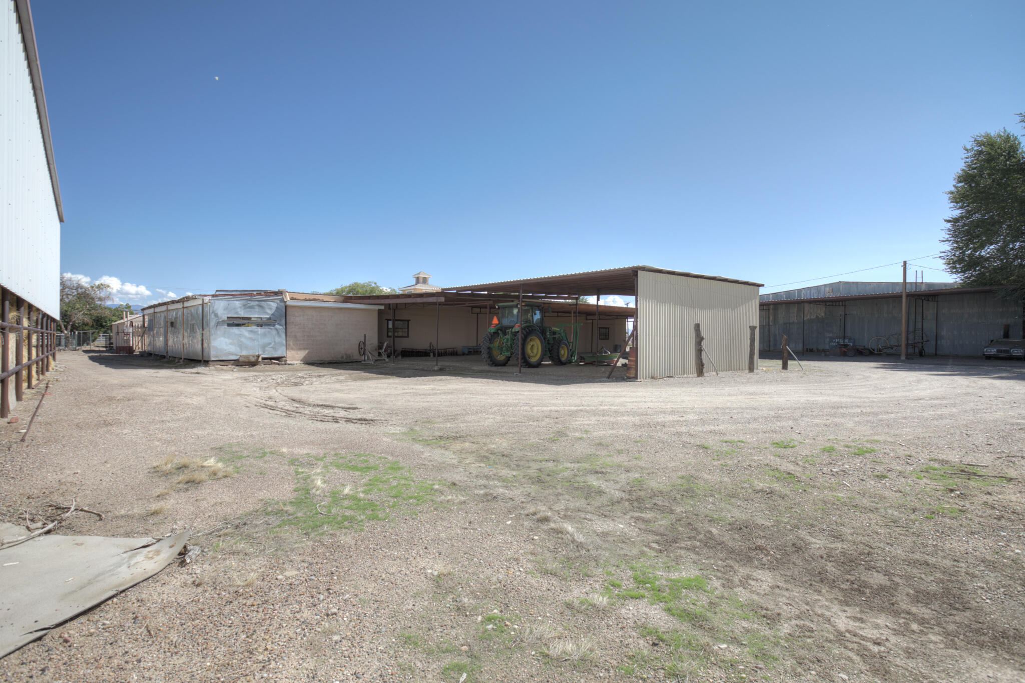 478 JARALES Road