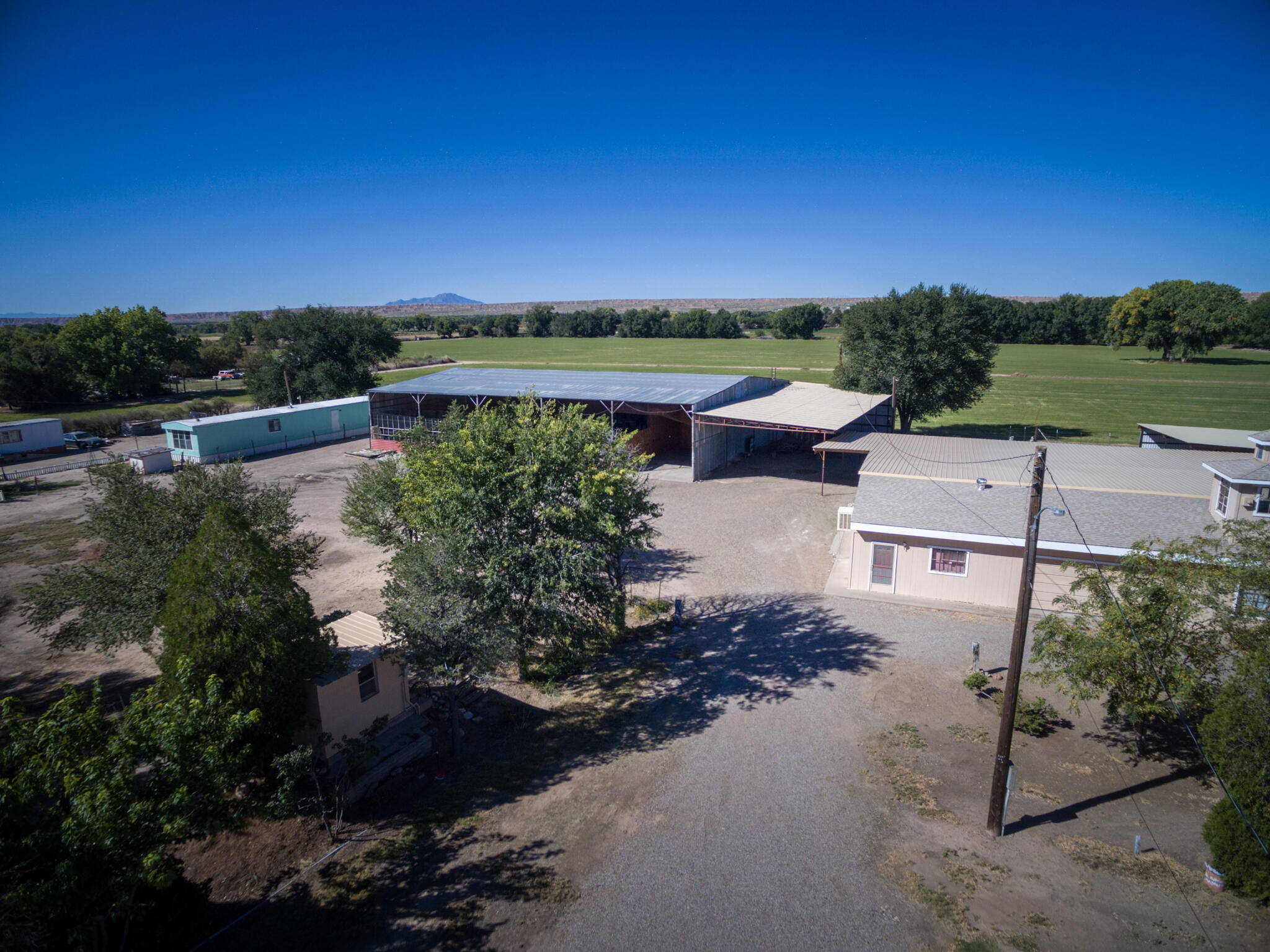 478 JARALES Road