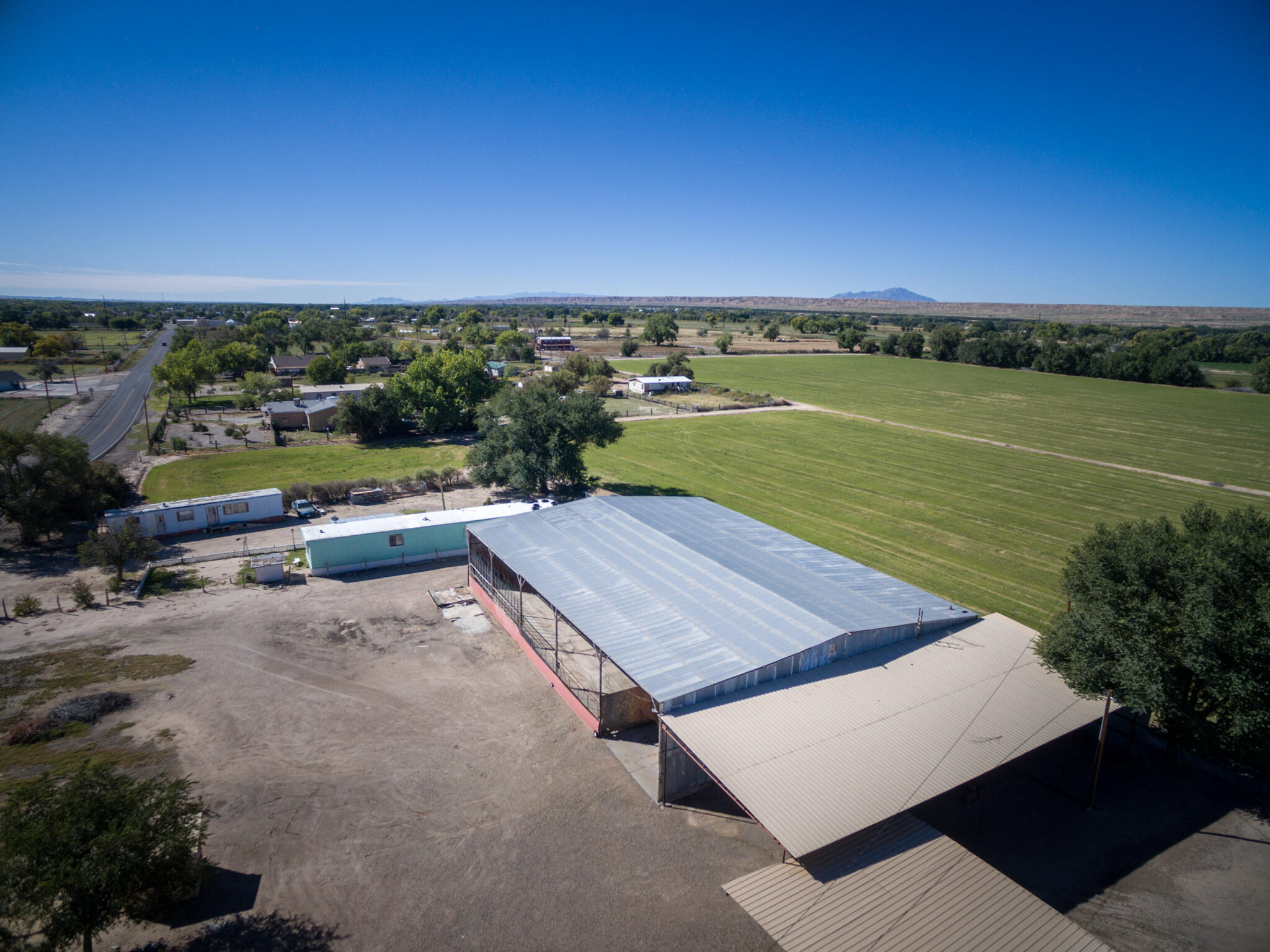 478 JARALES Road