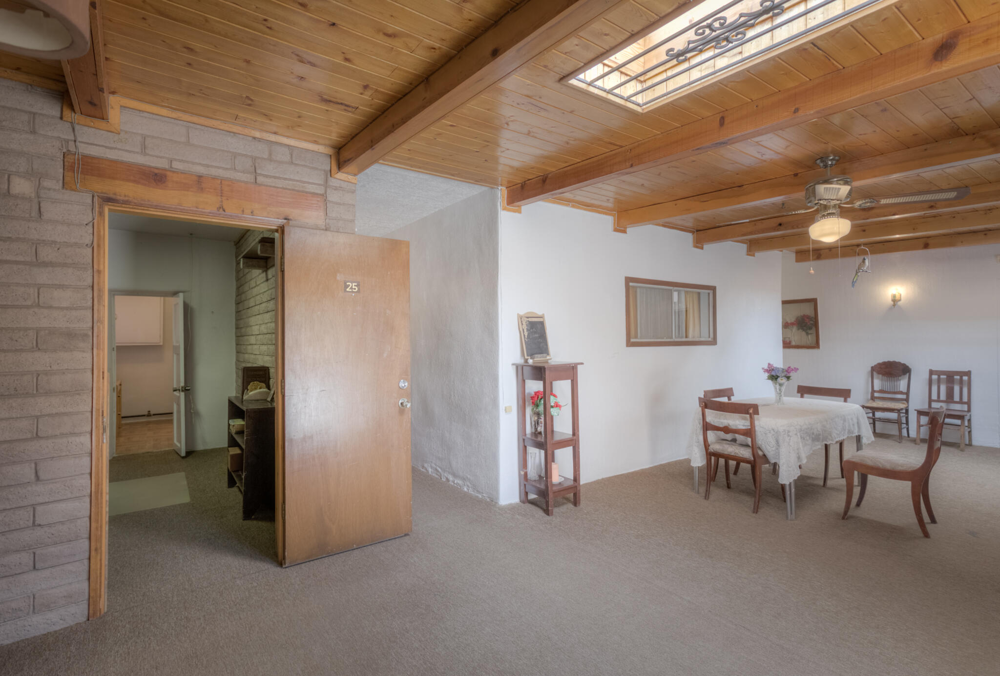 478 JARALES Road