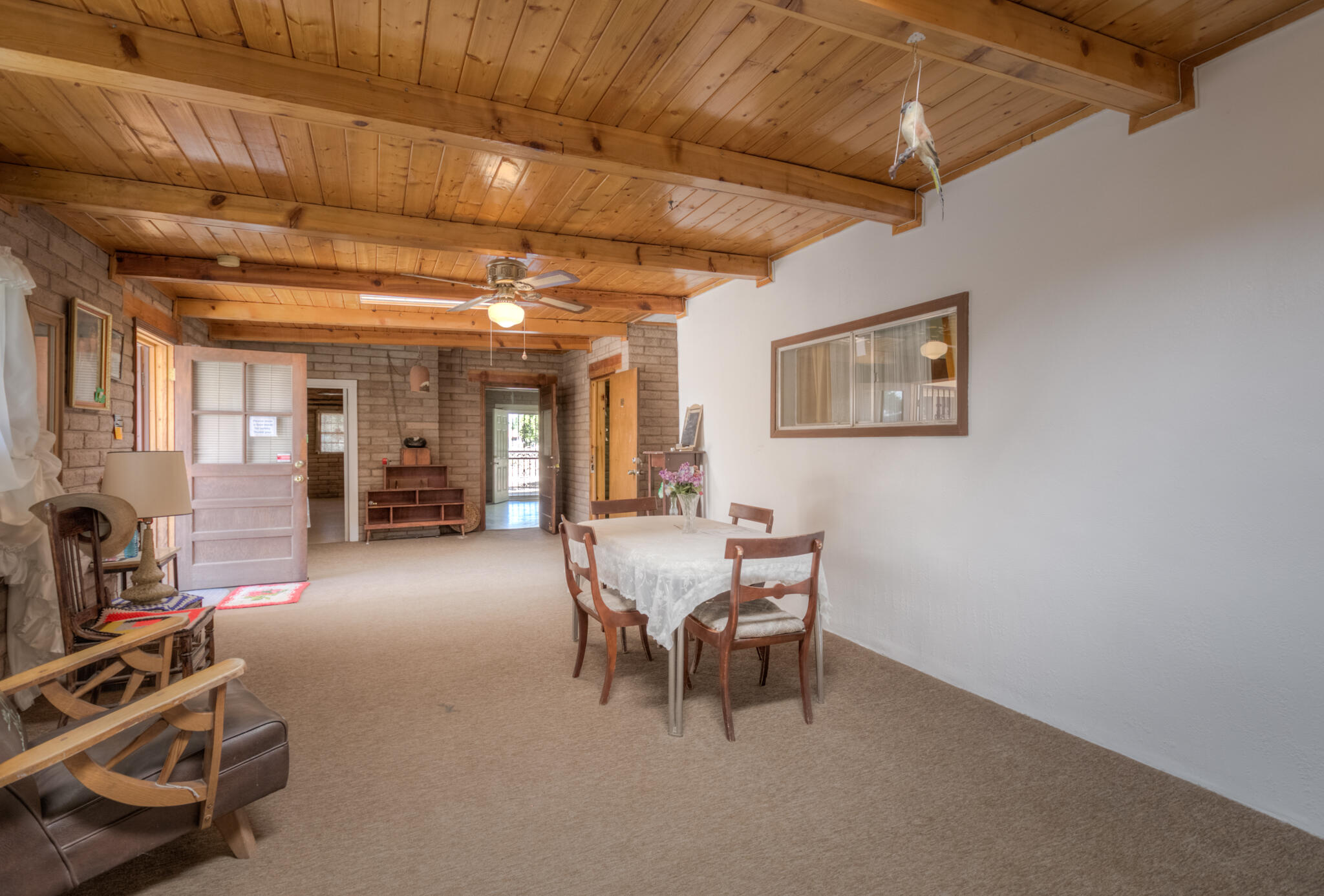 478 JARALES Road