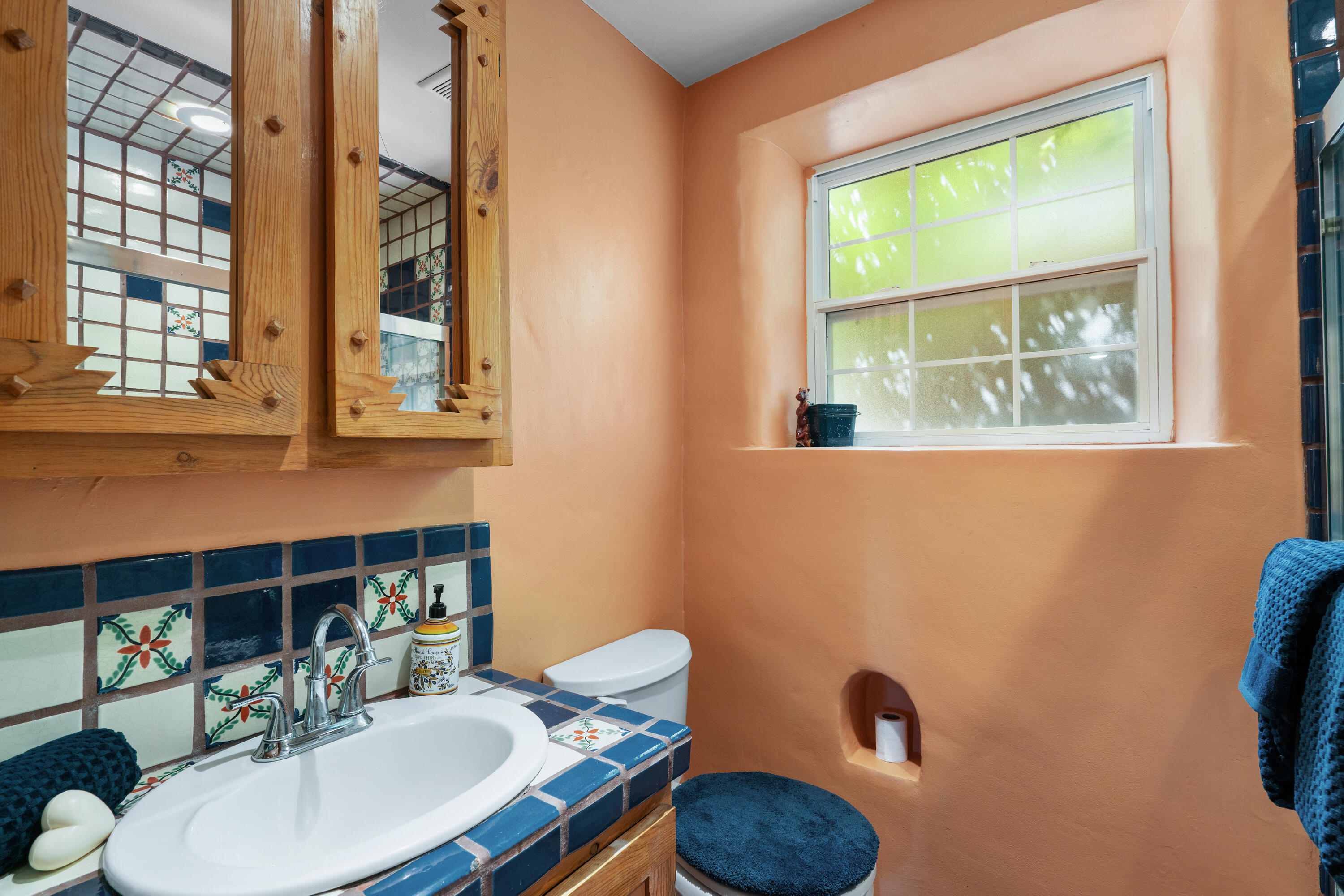 3447 CORRALES Road