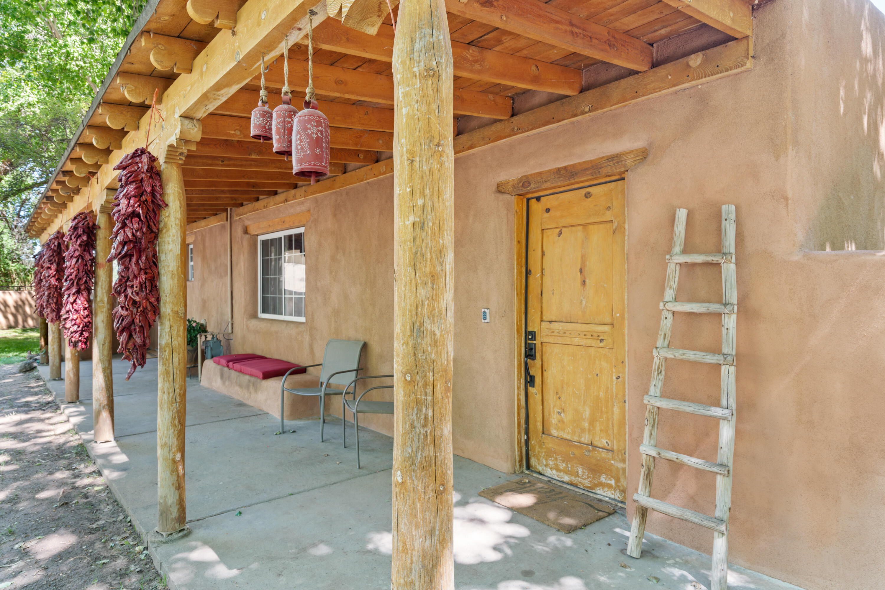 3447 CORRALES Road