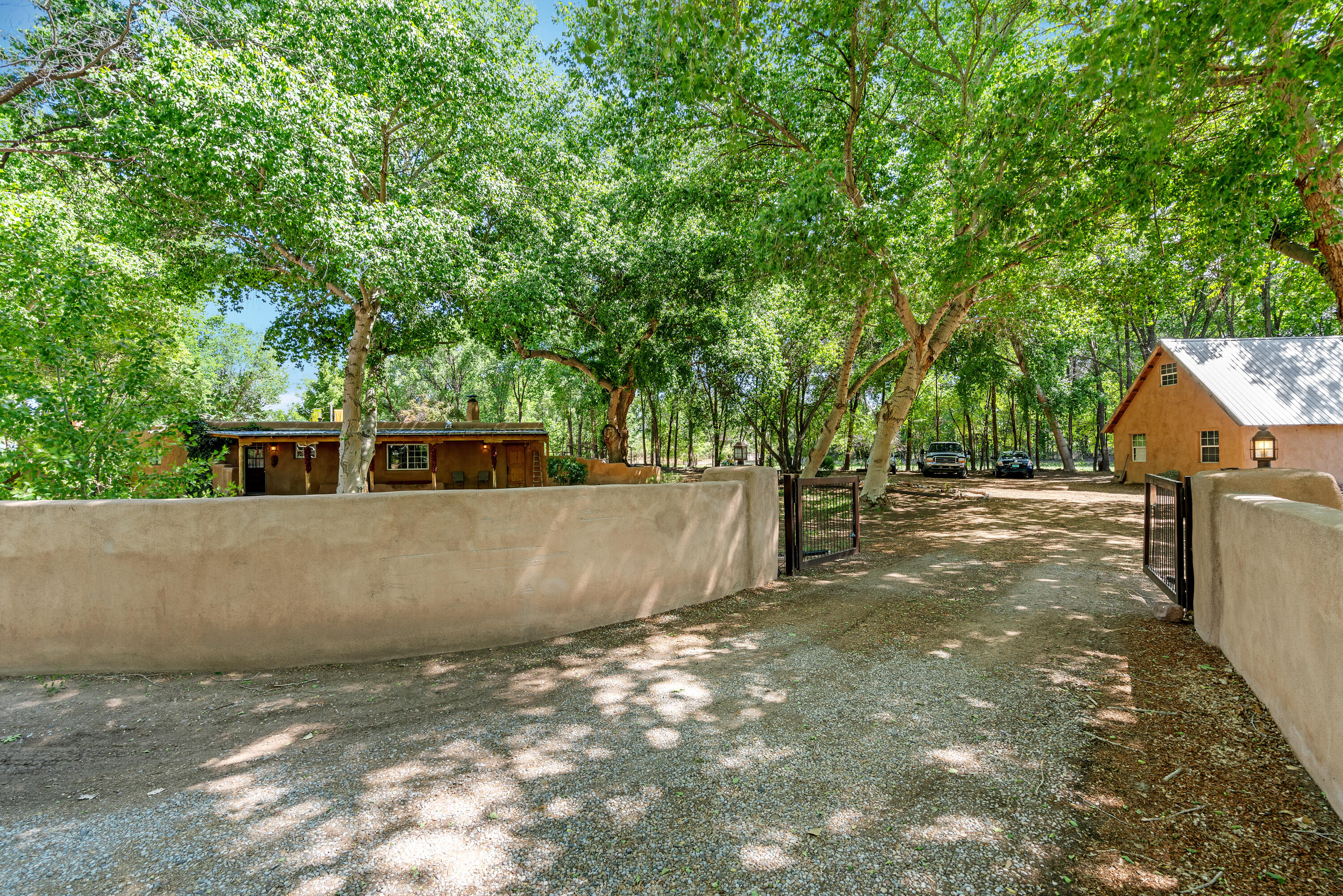 3447 CORRALES Road