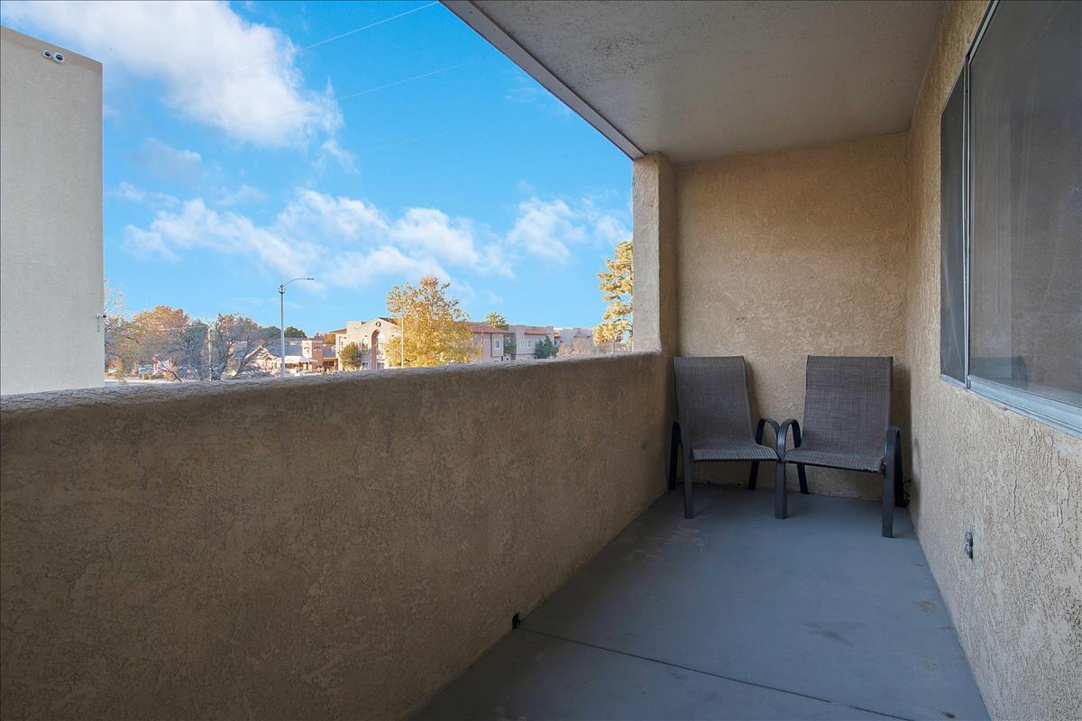 4200 MONTGOMERY Boulevard NE Unit: 201