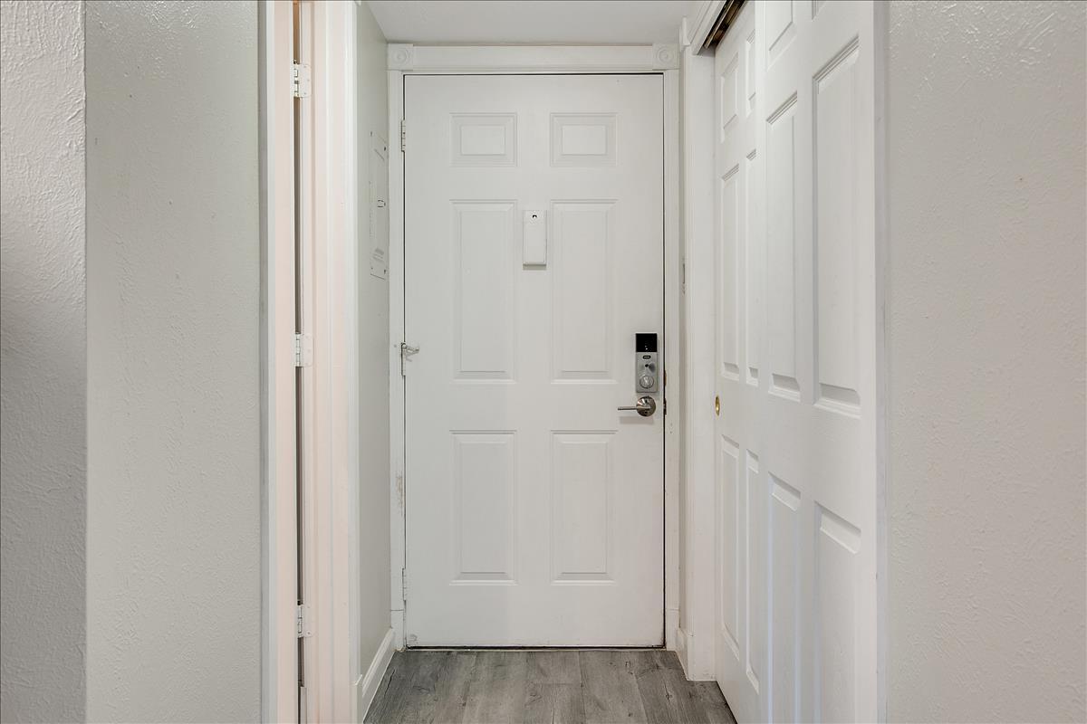 4200 MONTGOMERY Boulevard NE Unit: 201
