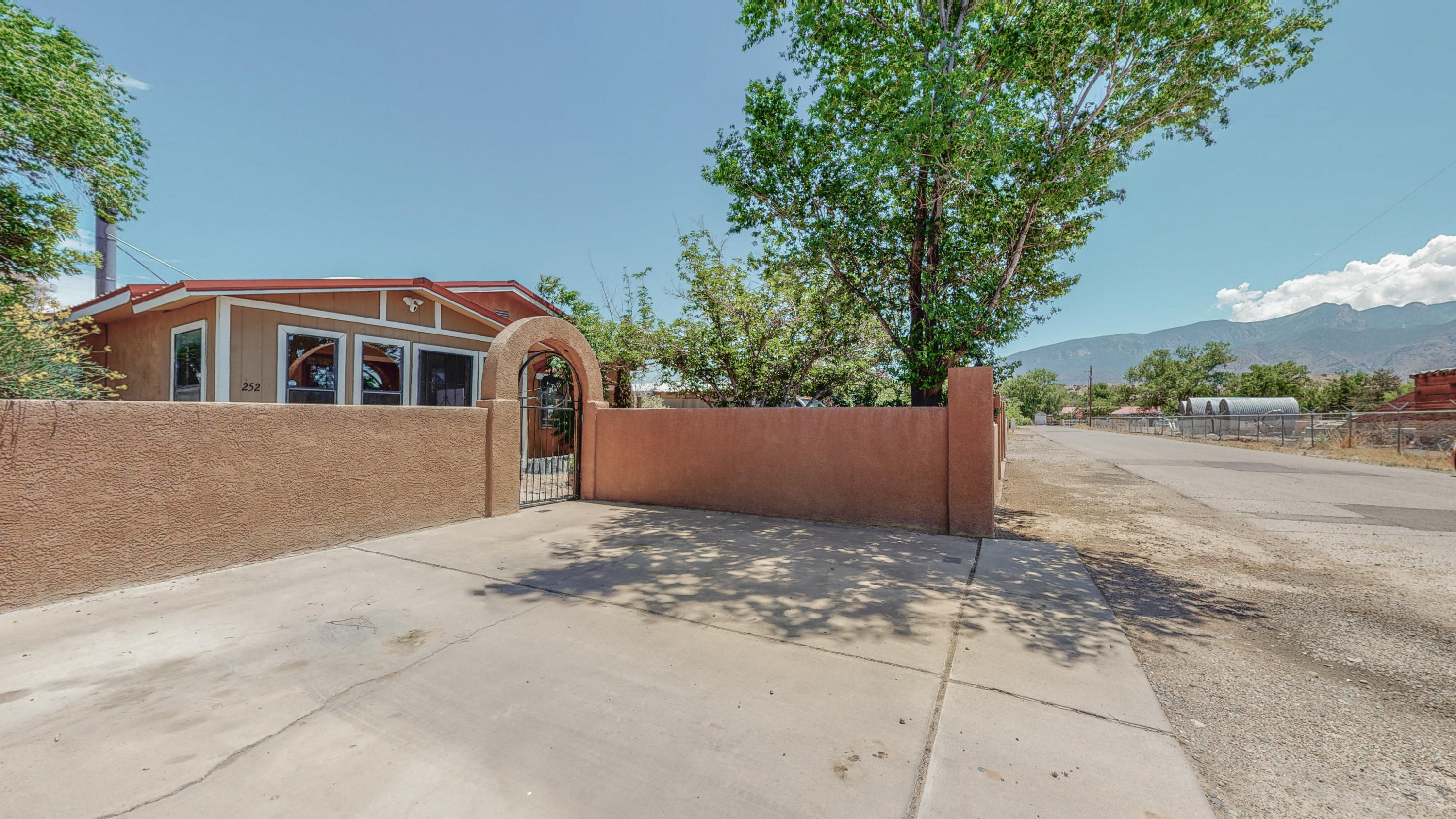 252 MARY HILL Road