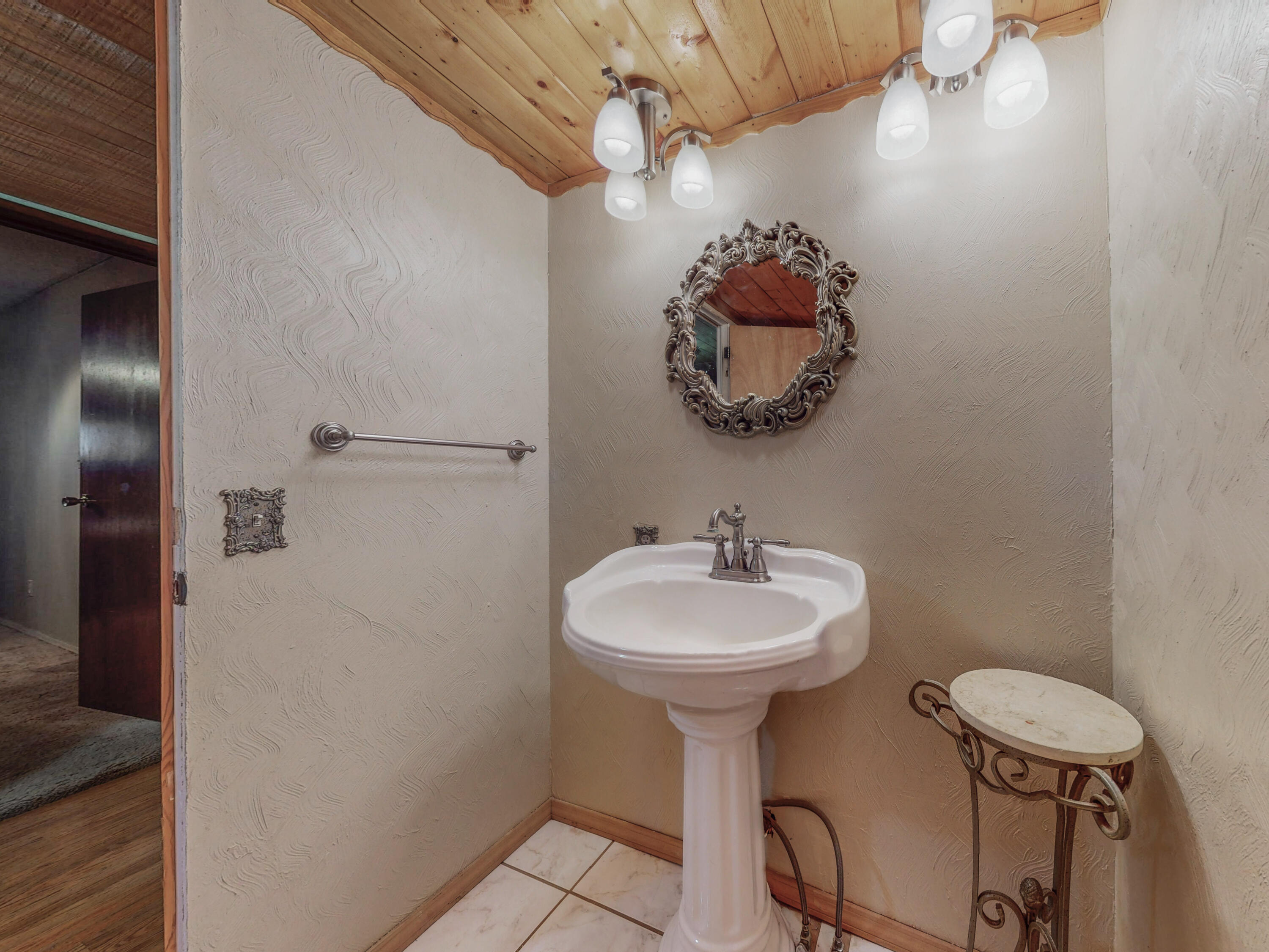 252 MARY HILL Road