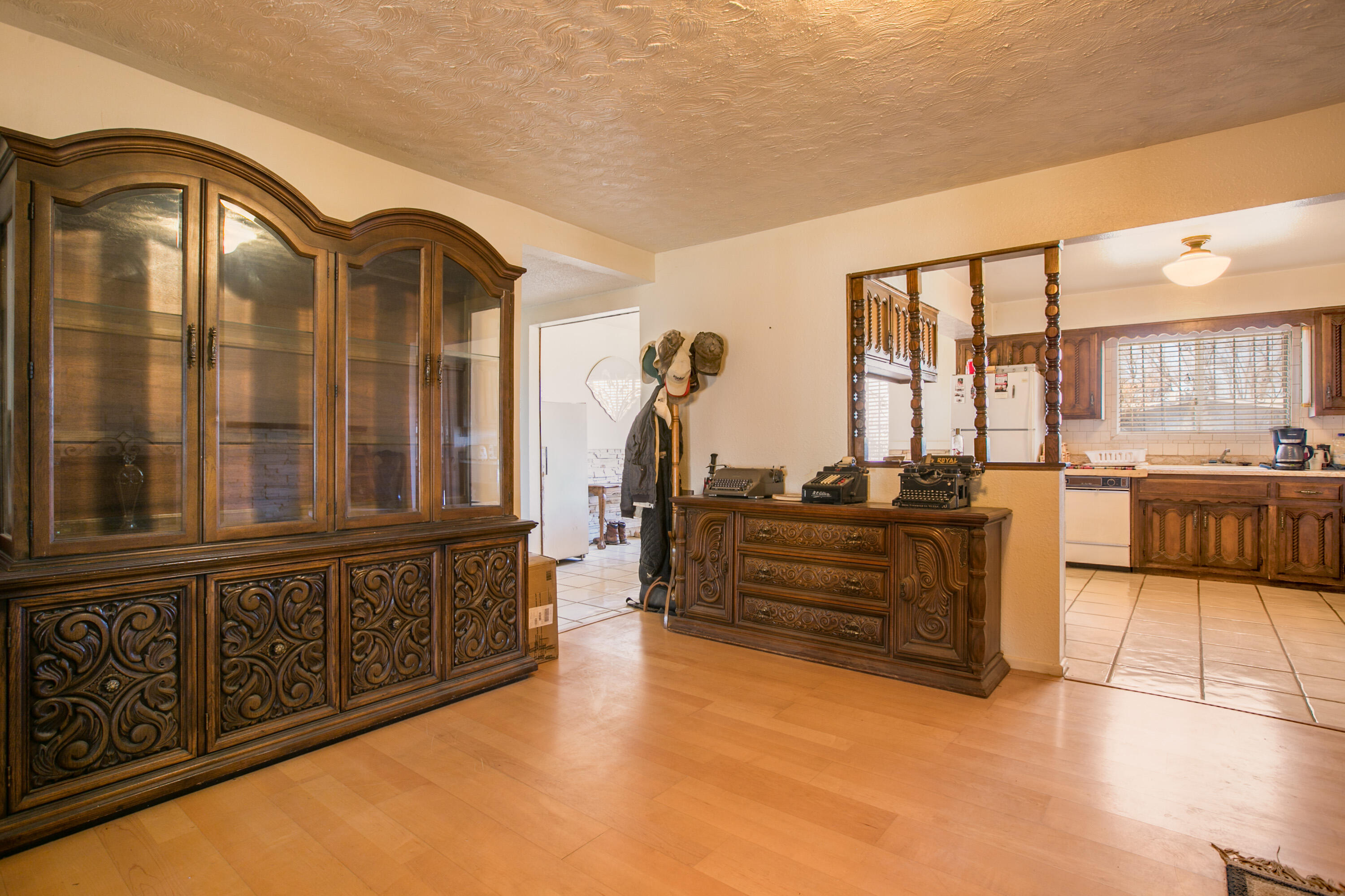 1224 MECHENBIER Lane SW