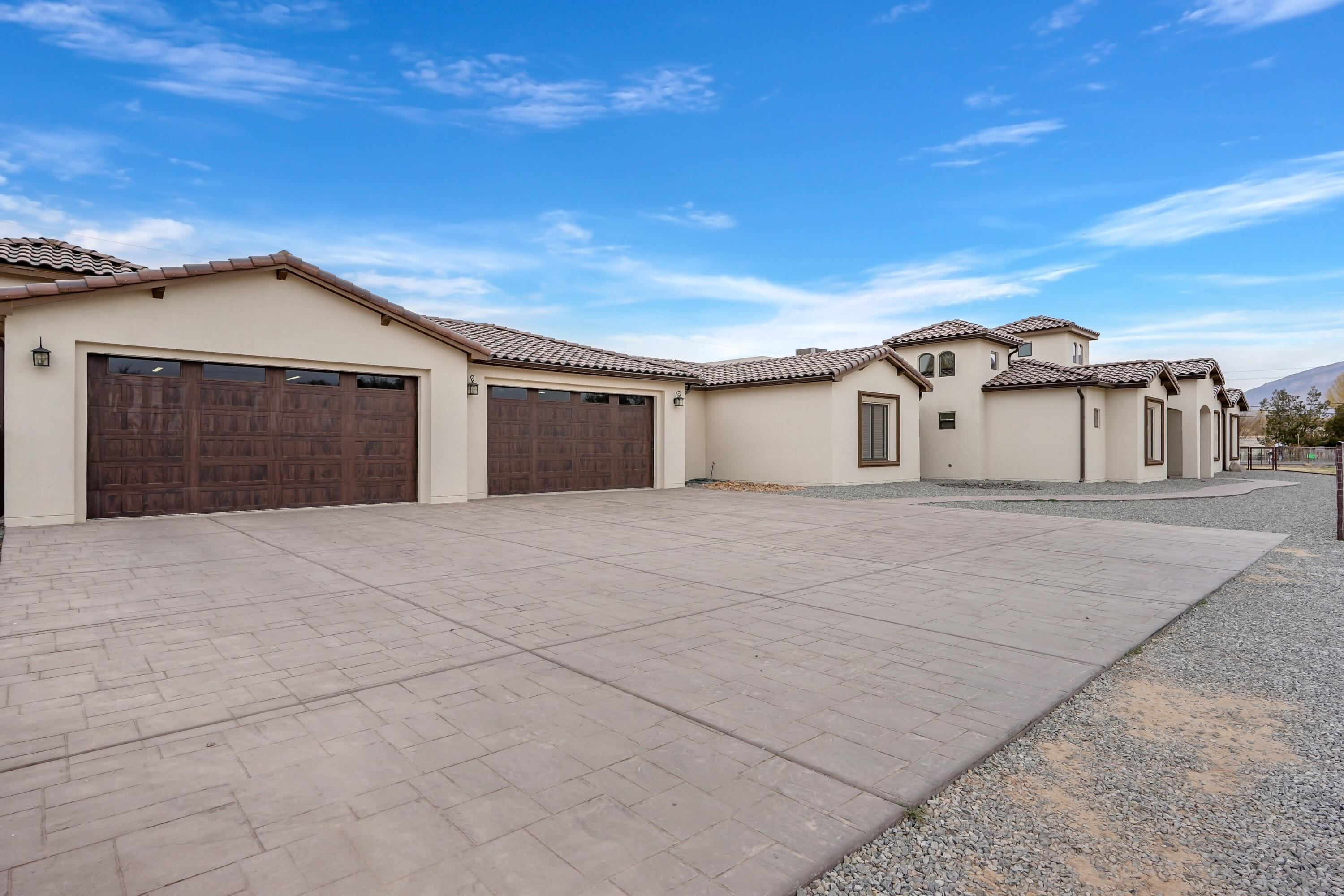 6765 CORRALES Road
