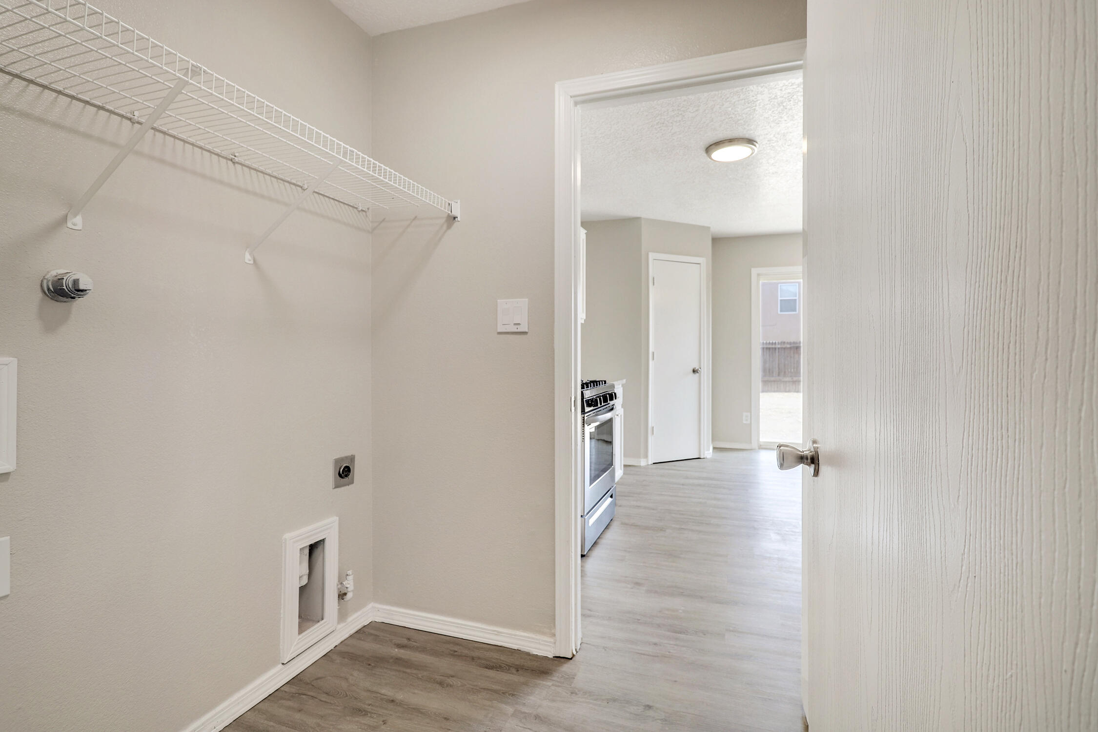 1848 TIERRA DE LA LUNA Drive SW