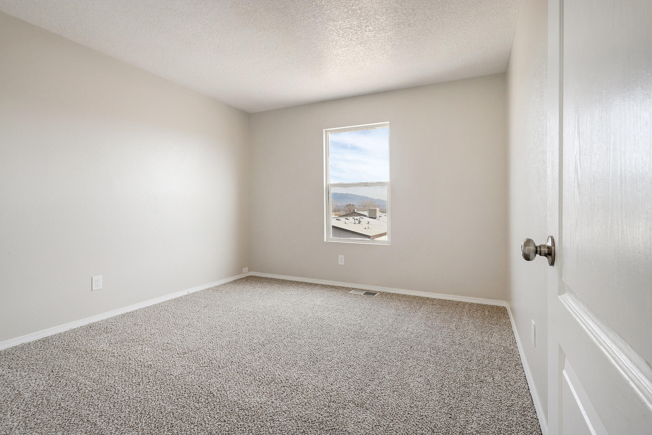 1848 TIERRA DE LA LUNA Drive SW