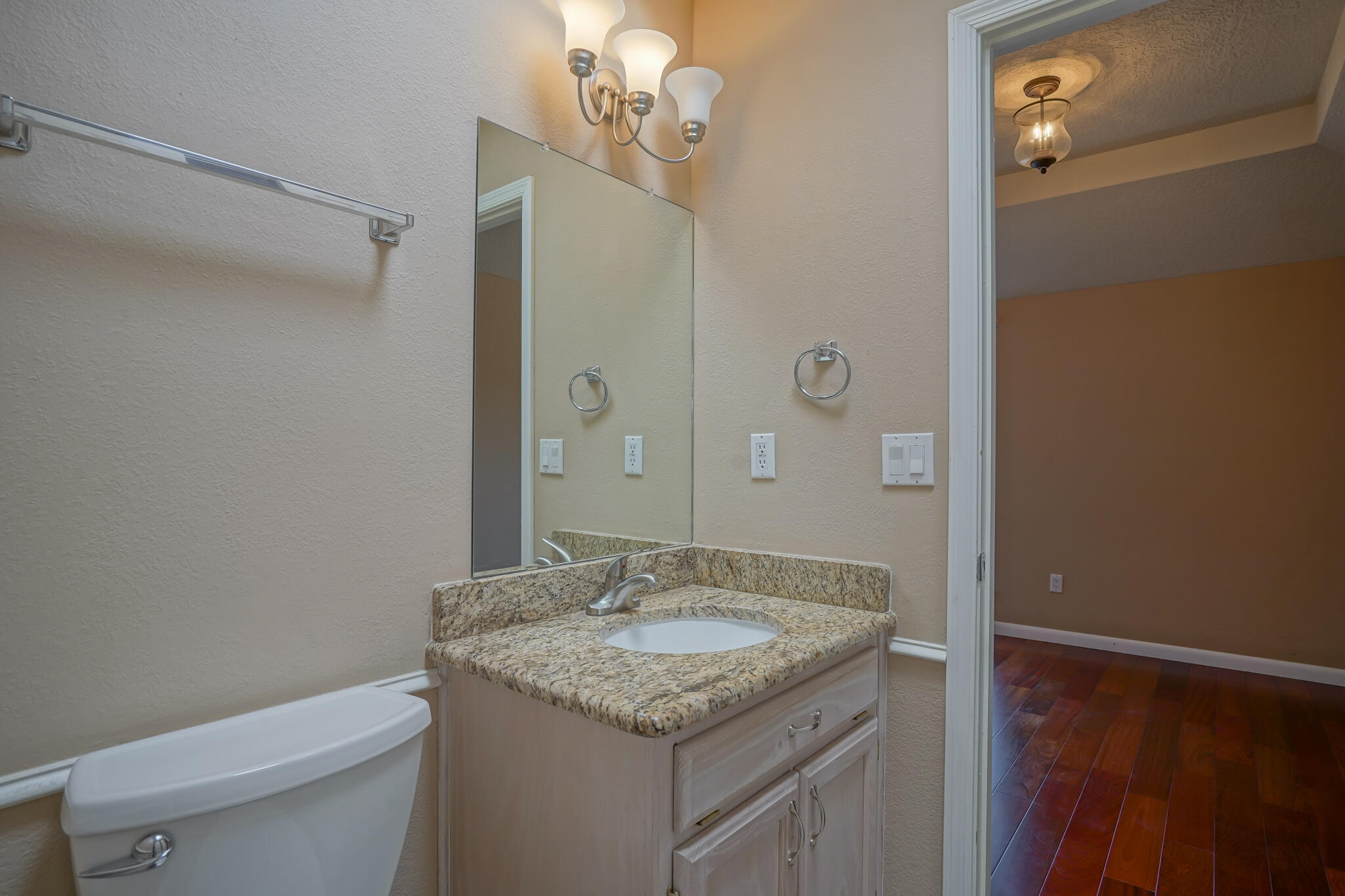 8312 CALLE PRIMERA NW