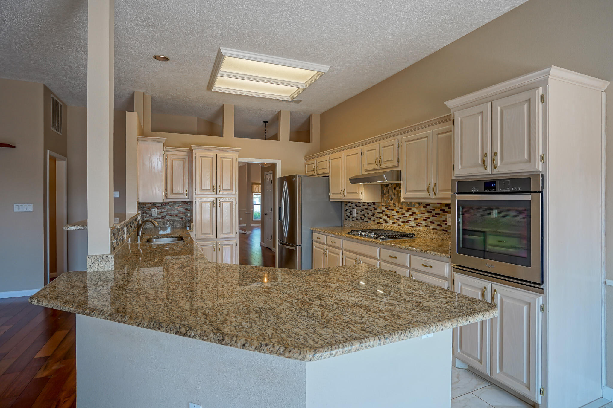 8312 CALLE PRIMERA NW
